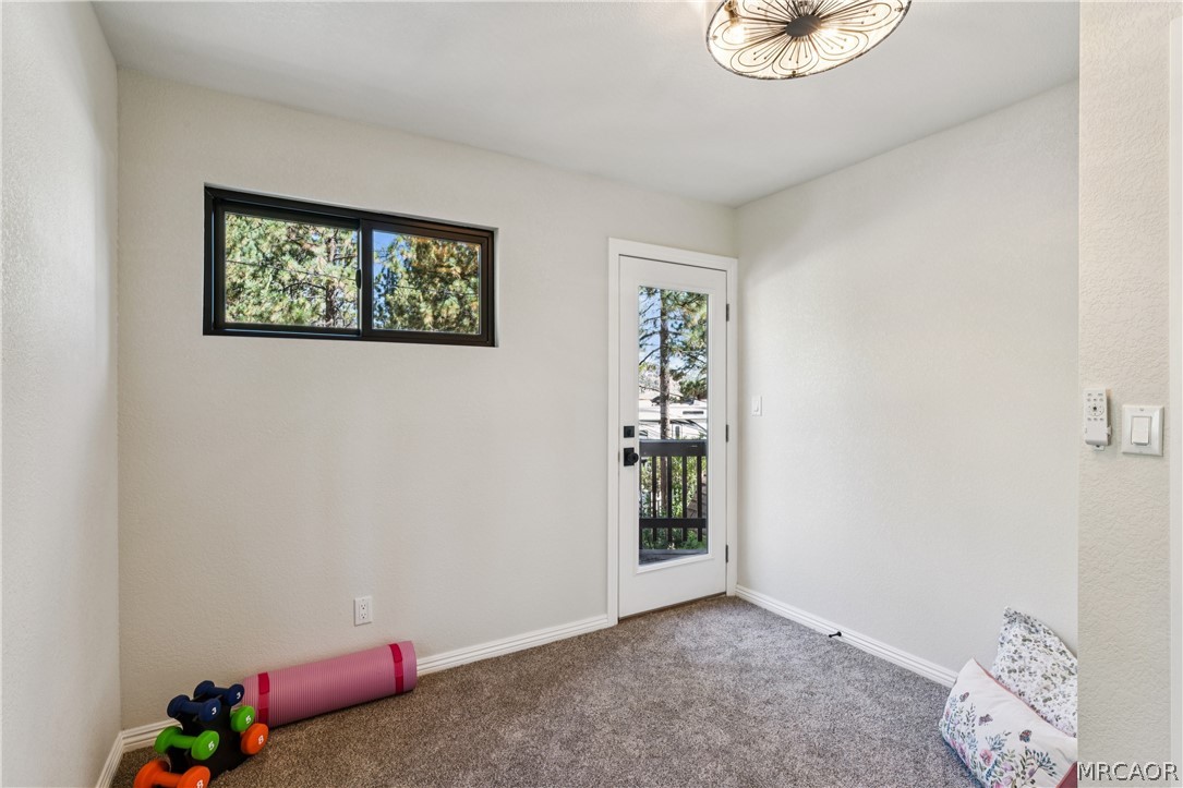 904 Angeles Boulevard Property Photo 23