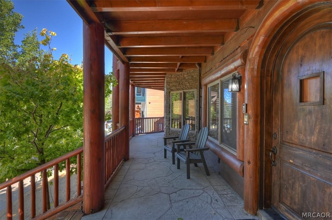 42324 Eagle Ridge Property Photo 3