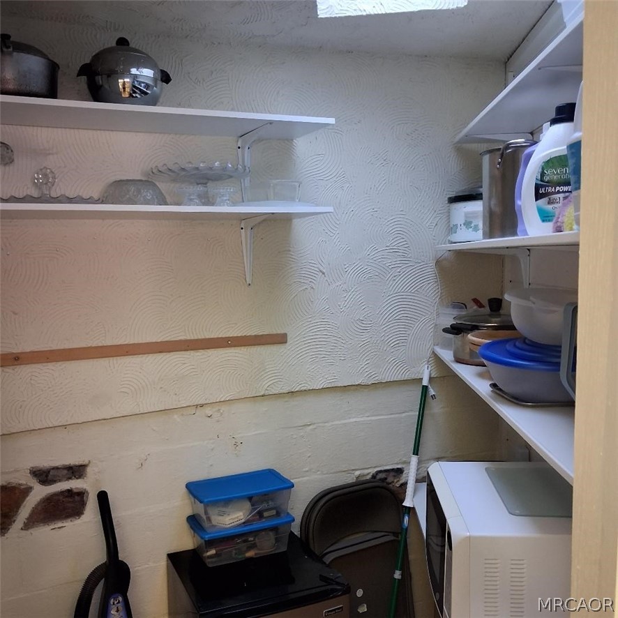800 Cameron Drive Property Photo 19