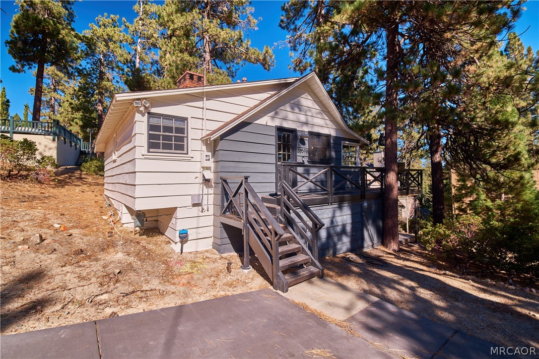 38598 Talbot Drive Property Photo 33