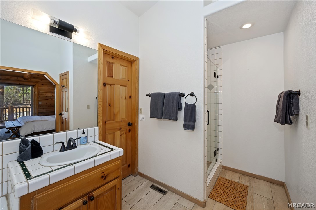 400 Sunrise Way Property Photo 30