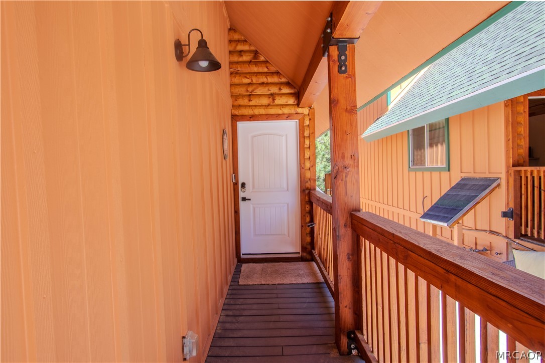 253 Imperial Avenue Property Photo 5