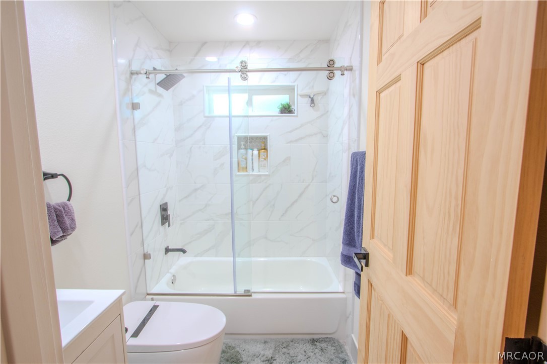 253 Imperial Avenue Property Photo 11