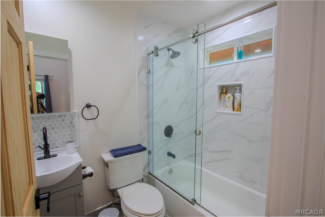 253 Imperial Avenue Property Photo 22