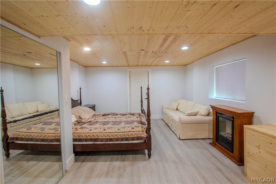 253 Imperial Avenue Property Photo 36