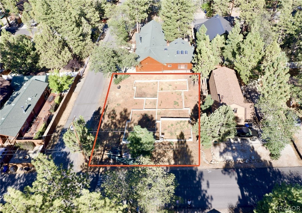 211 Wabash Lane Property Photo 4
