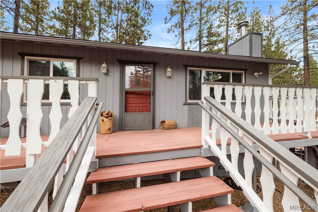 1217 Redwood Drive Property Photo 5
