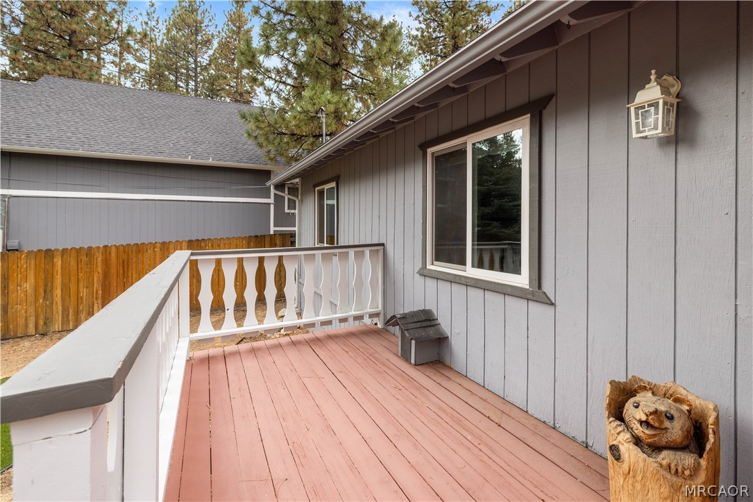 1217 Redwood Drive Property Photo 7