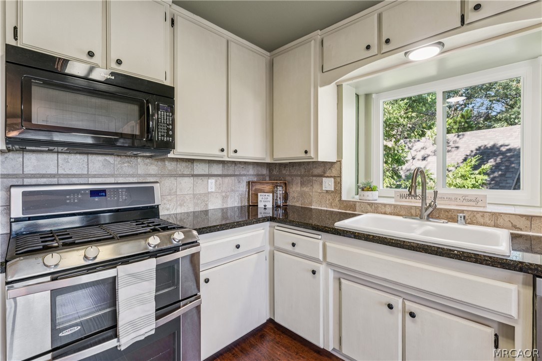 24798 Edelweiss Drive Property Photo 17