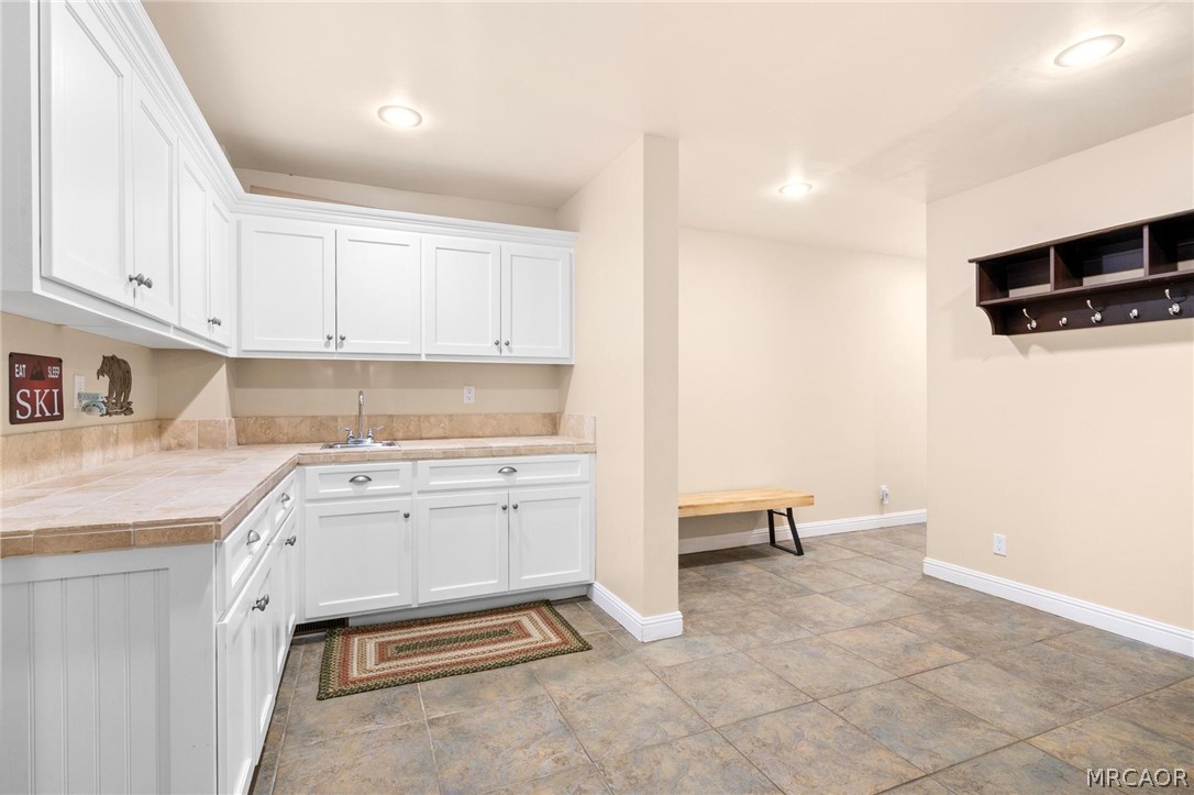 241 Orion Way Property Photo 23