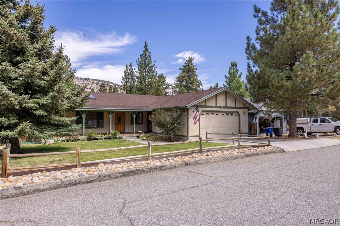 417 East Mountain View Boulevard Property Photo 6