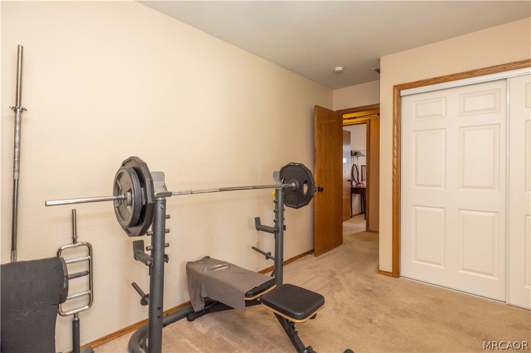 417 East Mountain View Boulevard Property Photo 29
