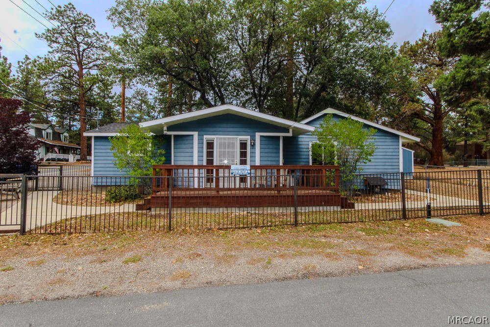 44644 Barton Lane Property Photo 1