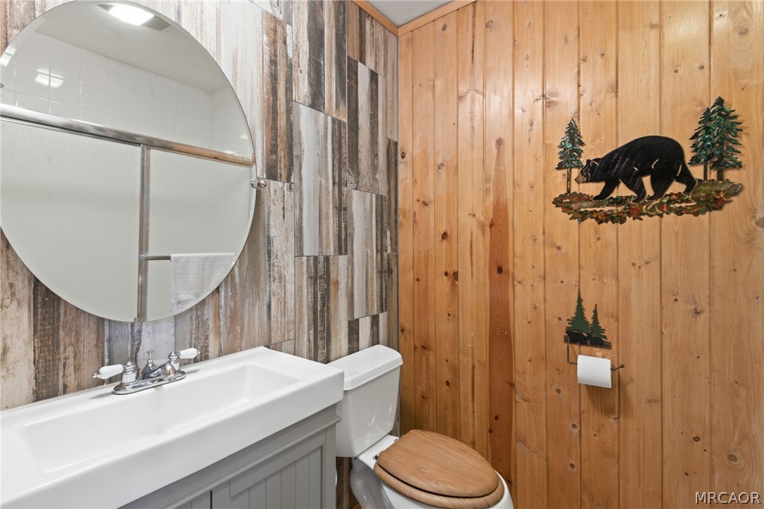 40697 Beaver Lane Property Photo 25