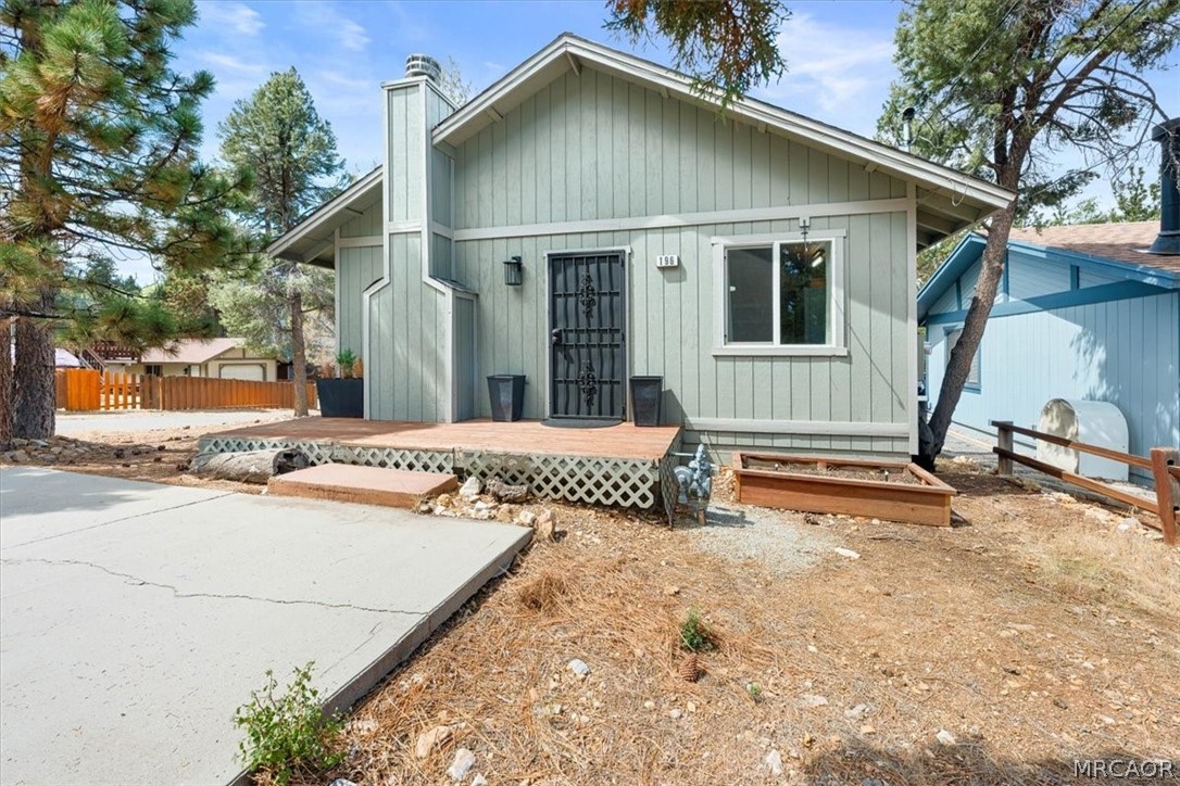 196 Sunset Lane Property Photo 3
