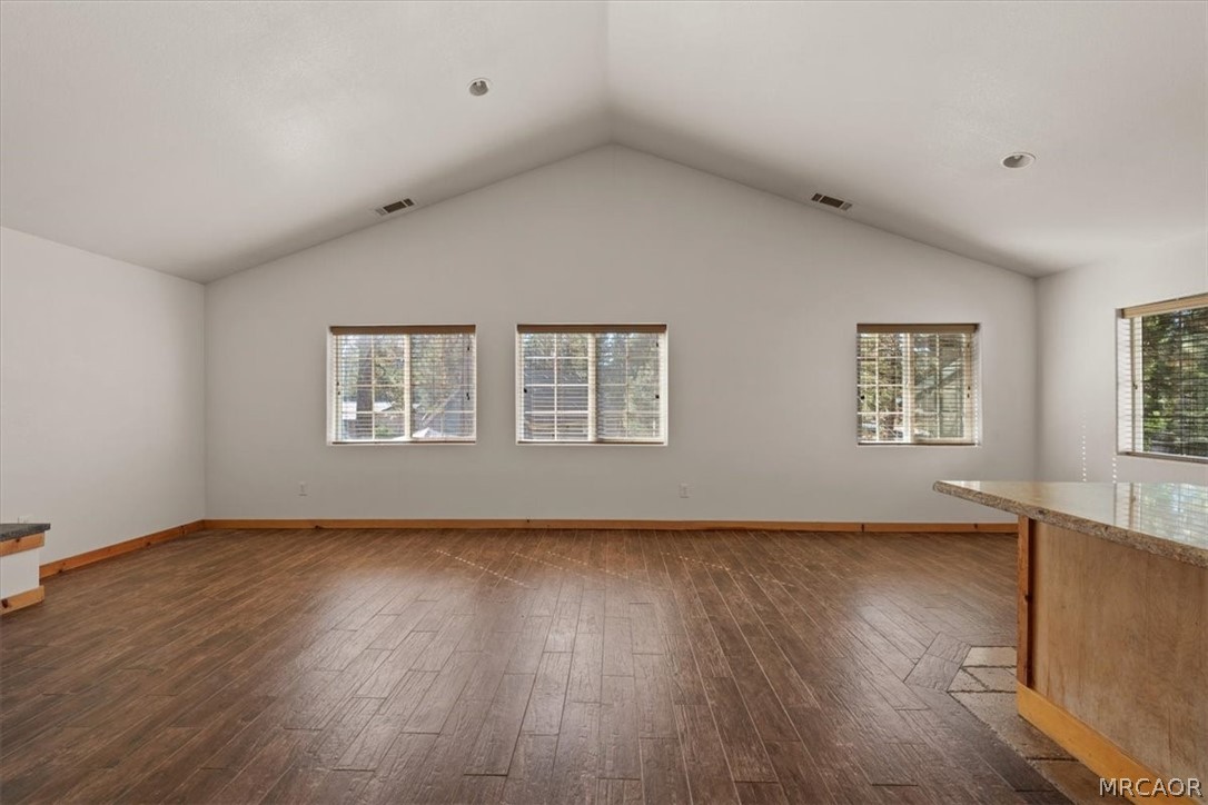 432 Chip-o-wood Lane Property Photo 6