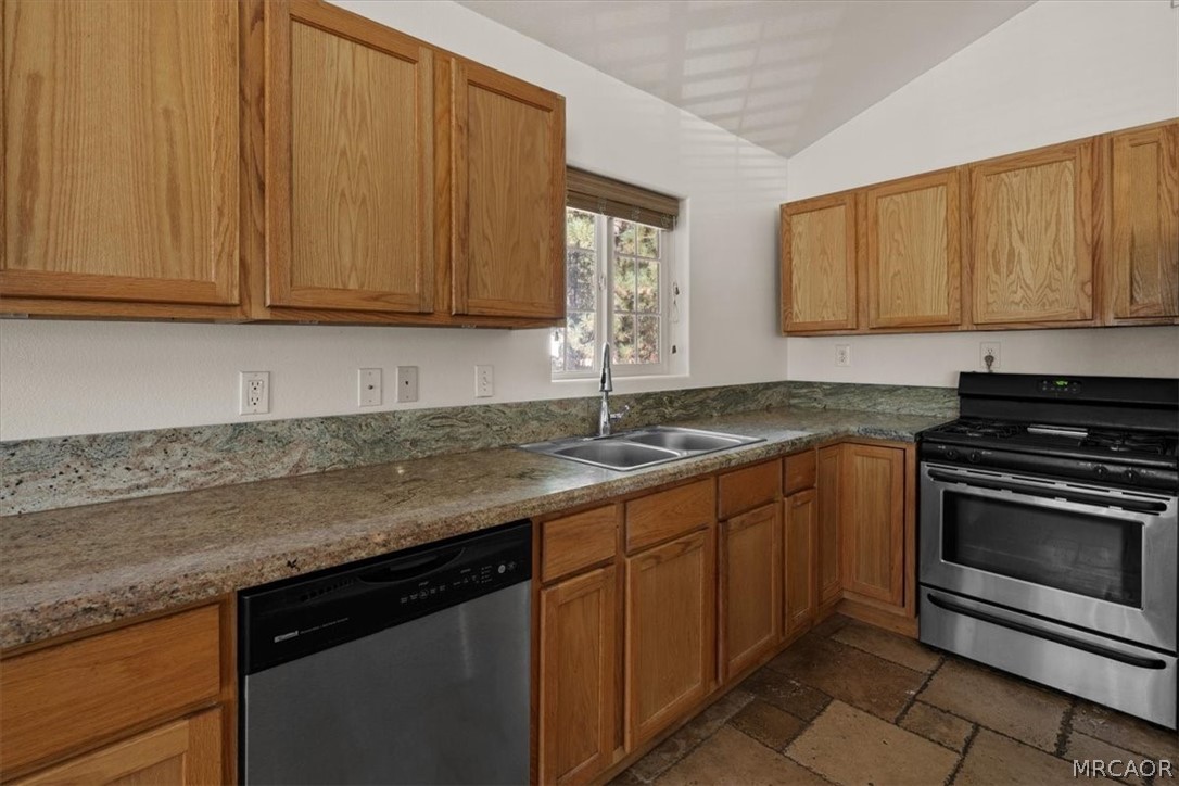 432 Chip-o-wood Lane Property Photo 10