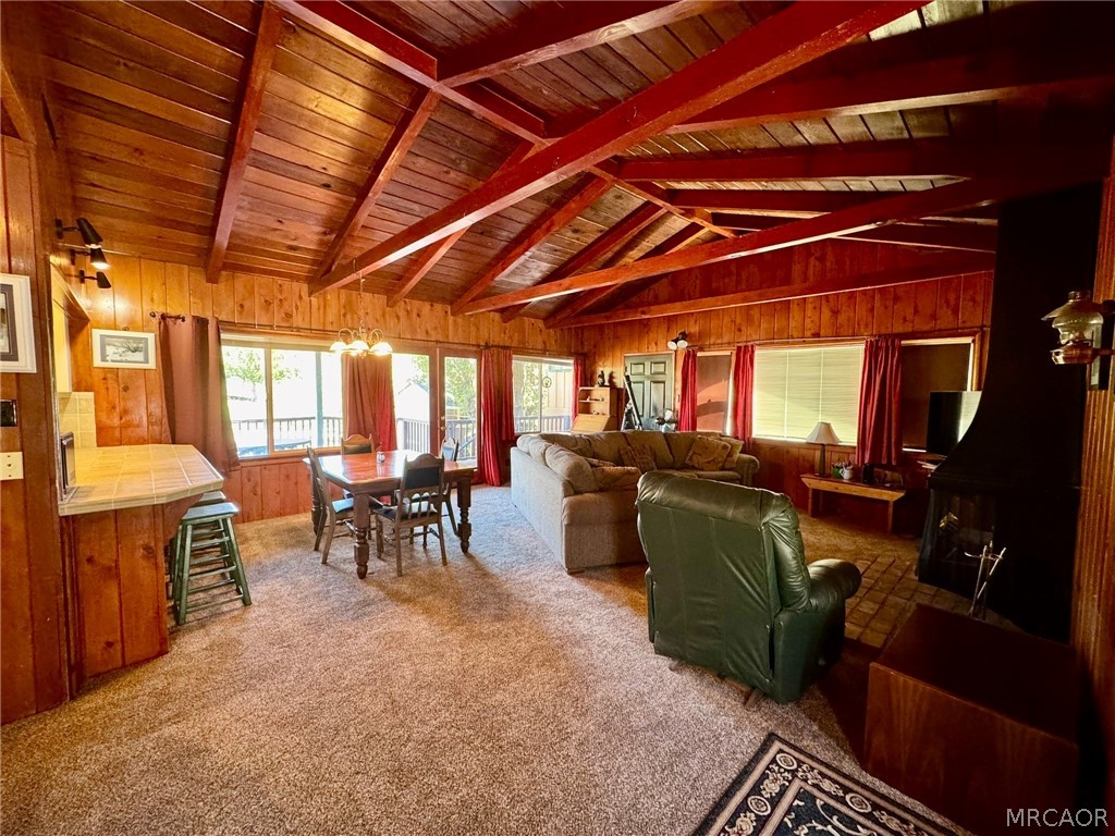 957 Club View Drive Property Photo 9