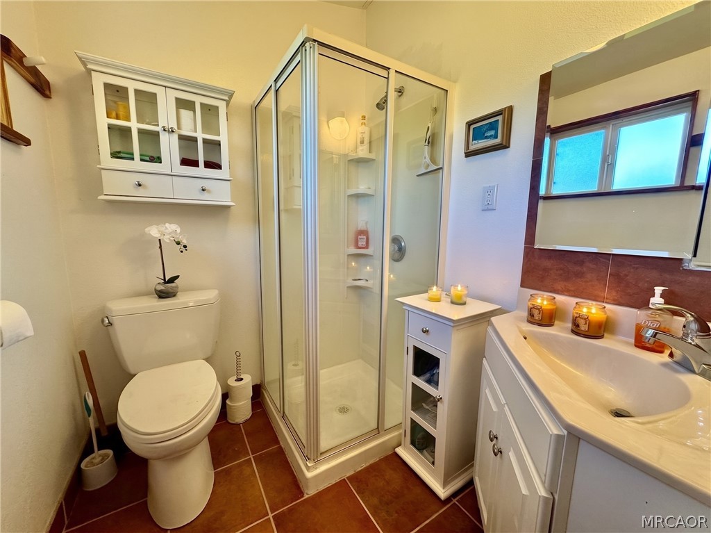 957 Club View Drive Property Photo 20