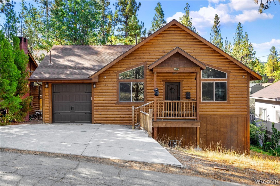 40217 Dream Street Property Photo 2