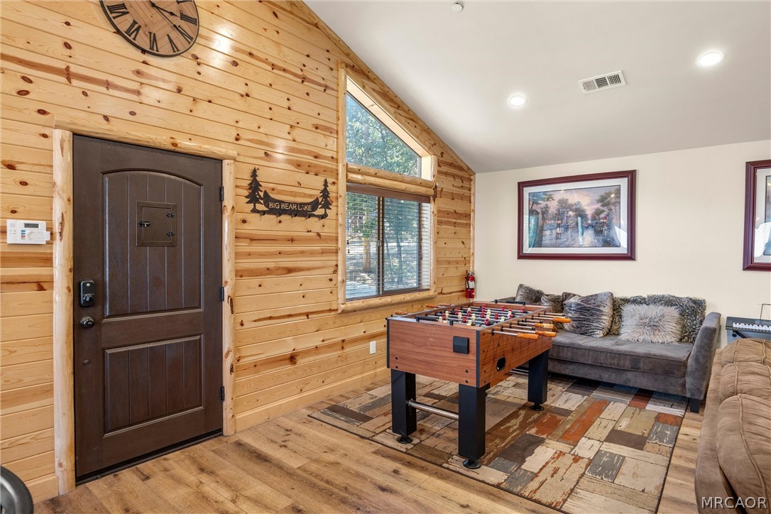 40217 Dream Street Property Photo 8