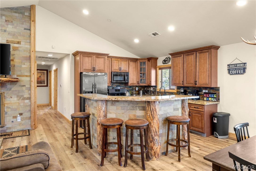 40217 Dream Street Property Photo 14