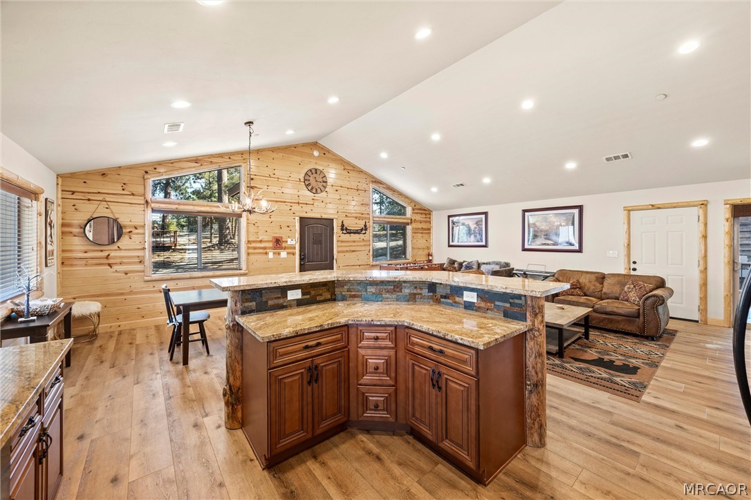 40217 Dream Street Property Photo 19