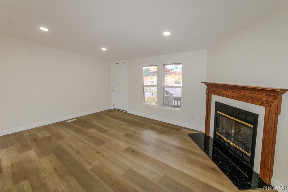 1162 Monte Vista Drive Property Photo 4