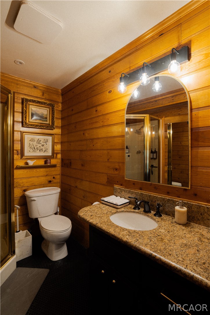 761 Arrowhead Villa Road Property Photo 12