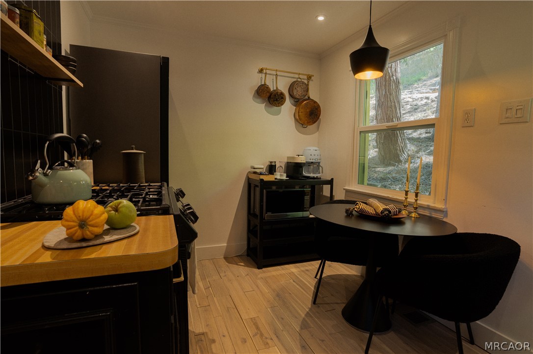 761 Arrowhead Villa Road Property Photo 14