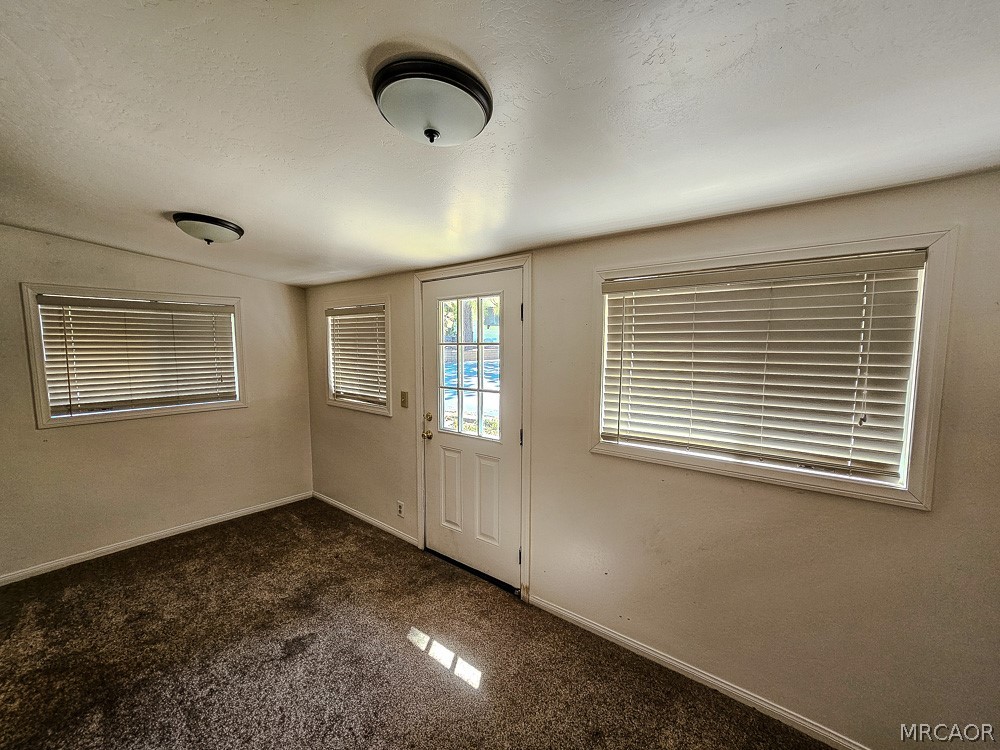 391 Montclair Drive 119 Property Photo 4