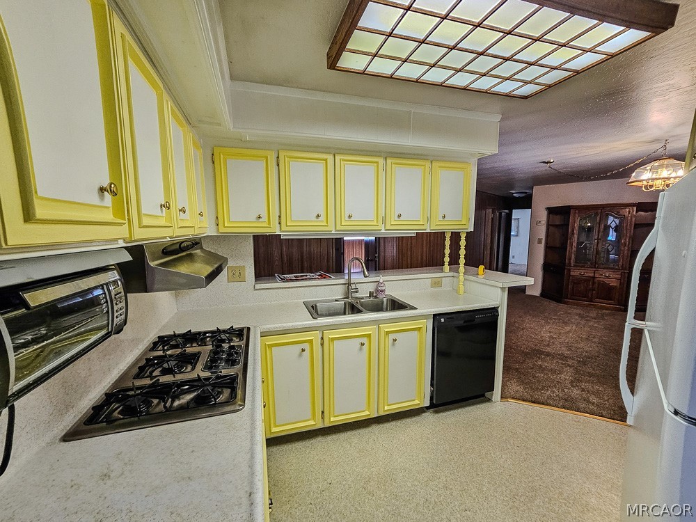 391 Montclair Drive 119 Property Photo 11