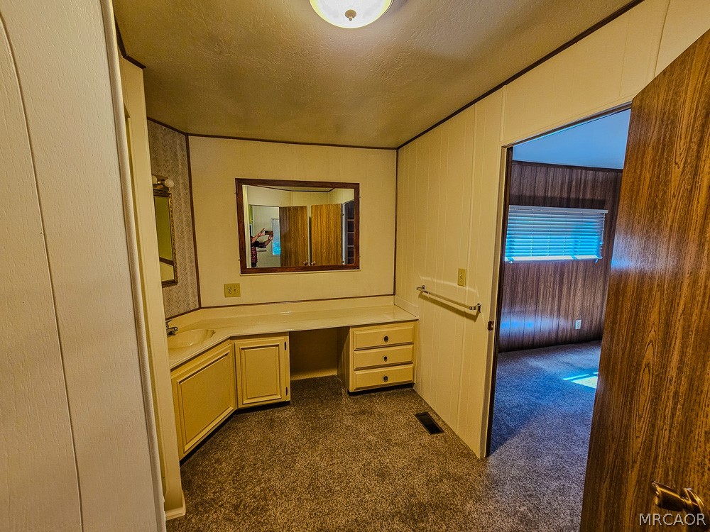 391 Montclair Drive 119 Property Photo 15