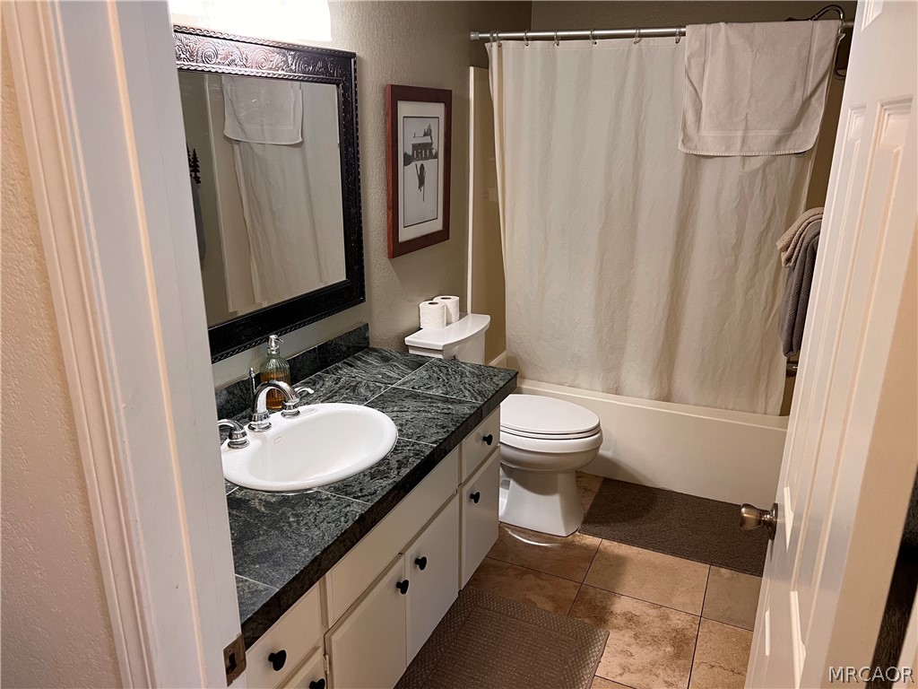 681 Cienega Road B Property Photo 8