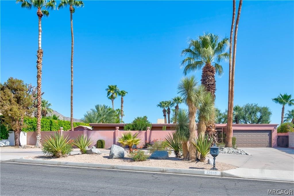 72690 Homestead Road Property Image