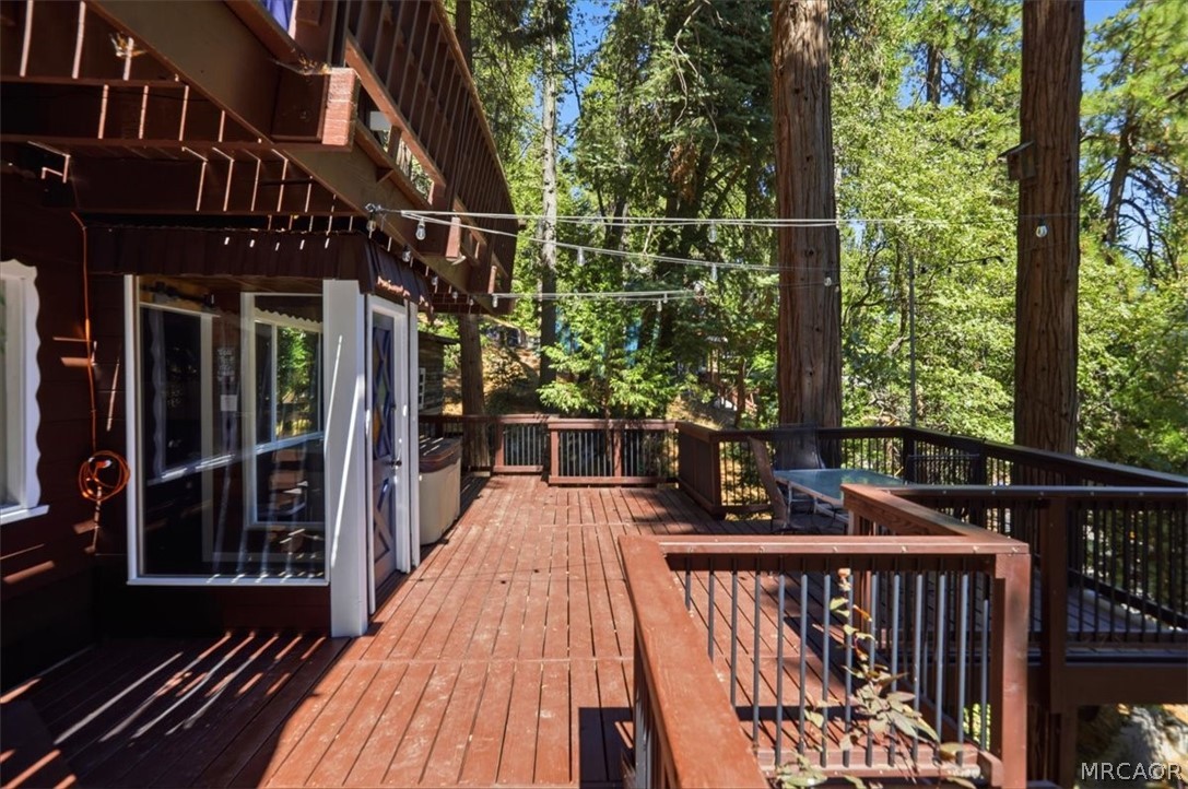 1044 Lausanne Drive Property Photo 11