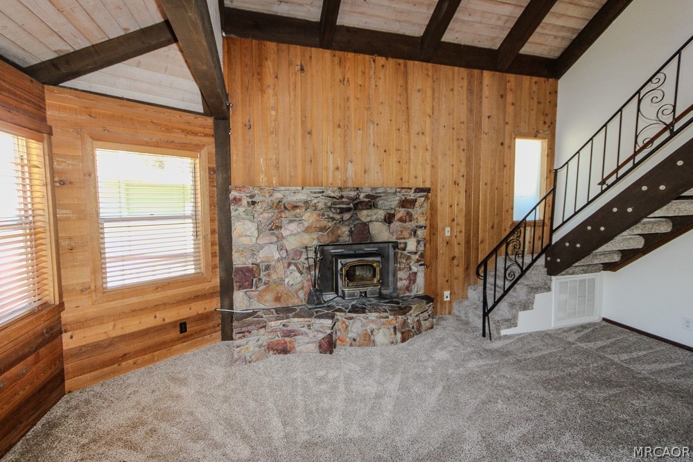 861 Tehama Drive Property Photo 2