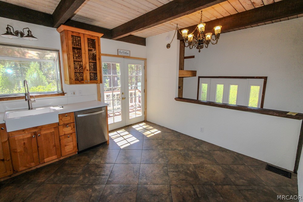 861 Tehama Drive Property Photo 7