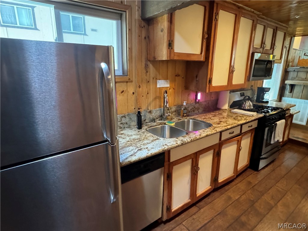 42696 Cougar Road Property Photo 7