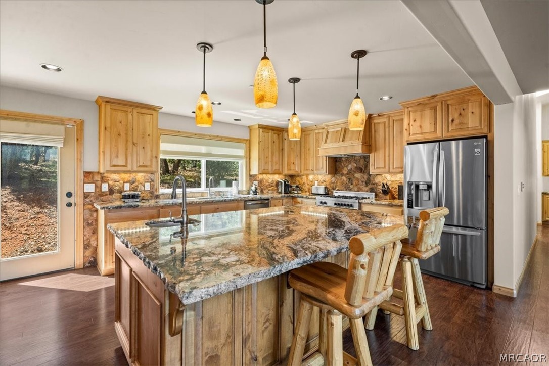 1147 Alameda Road Property Photo 11