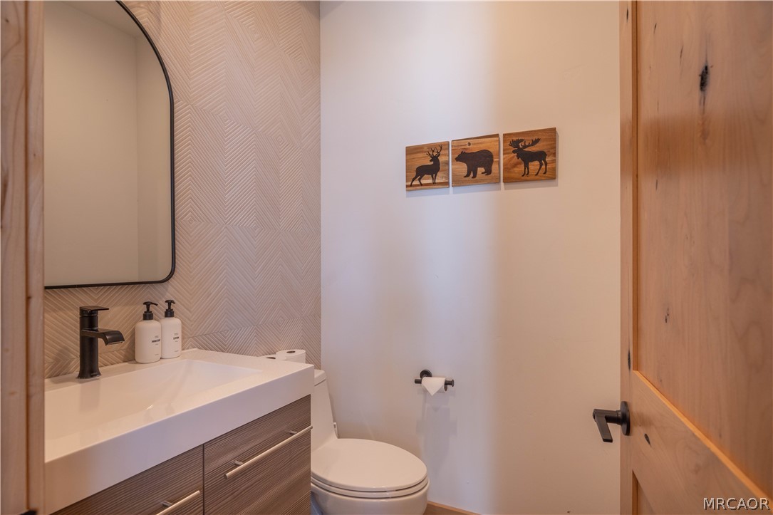 405 Glenwood Drive Property Photo 19