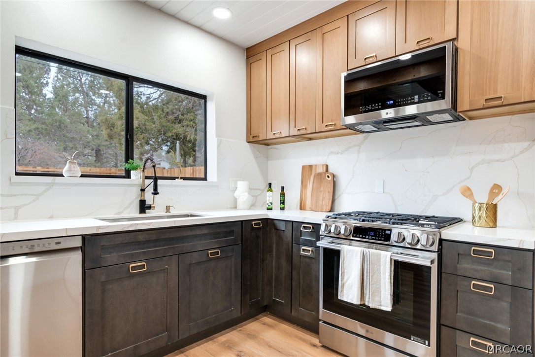 1087 Rocky Mountain Road Property Photo 8