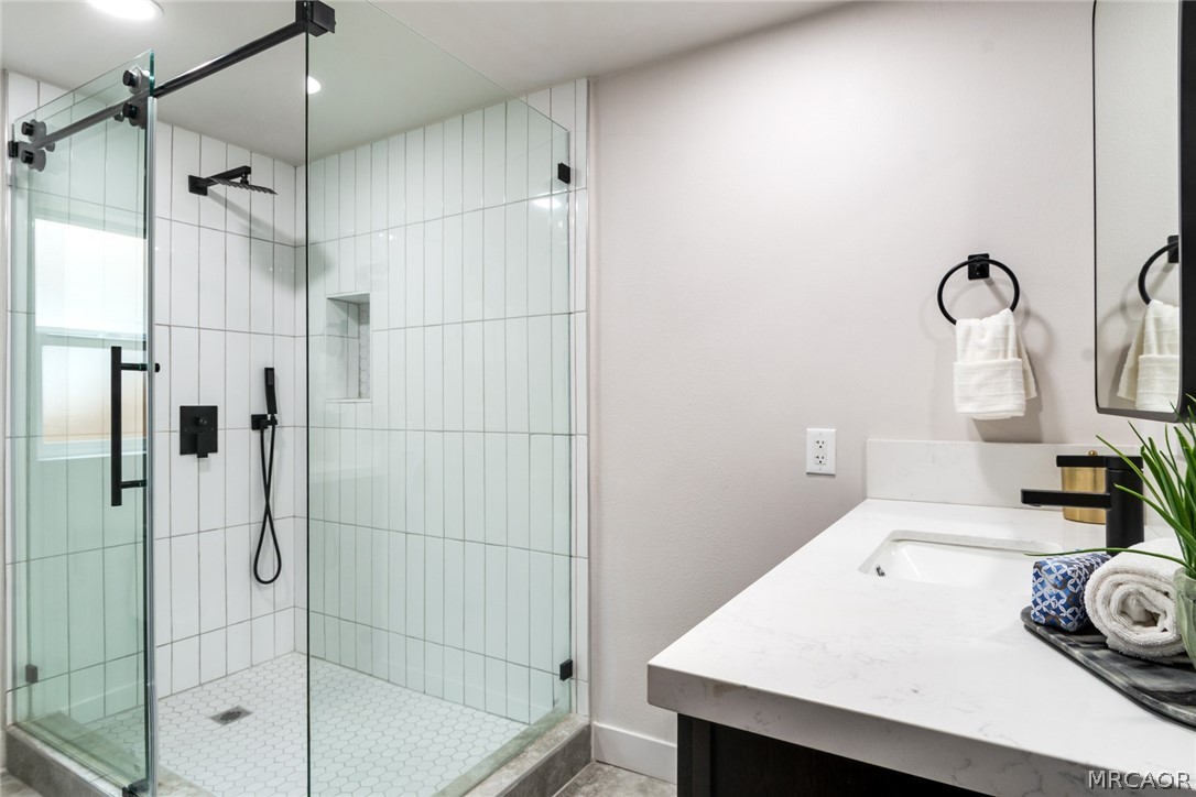 1087 Rocky Mountain Road Property Photo 11