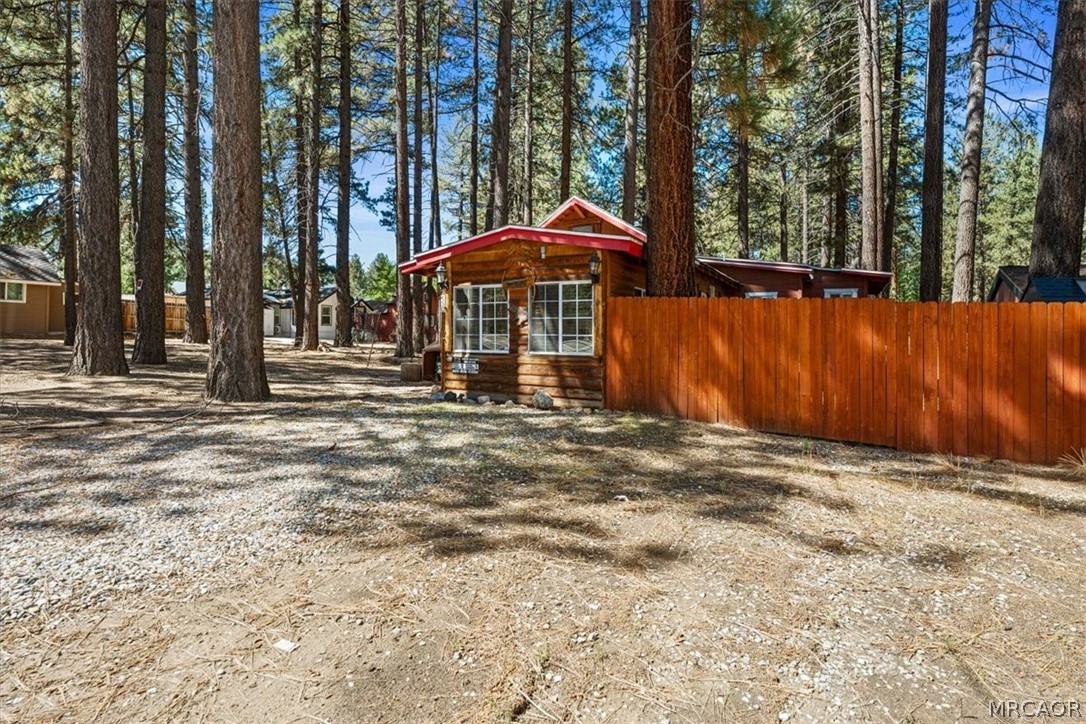 450 Georgia Street Property Photo 3