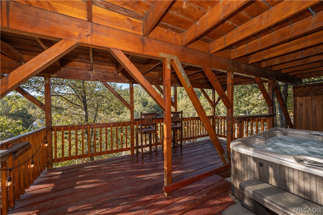 1127 Crags Lane Property Photo 34