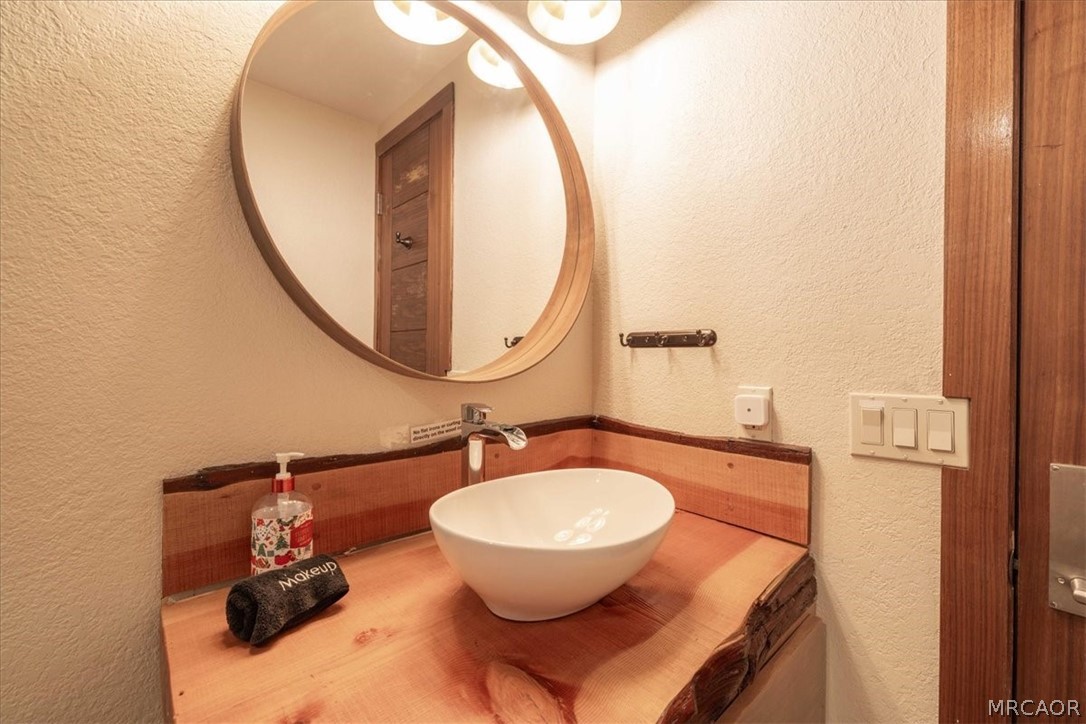 38840 Waterview Drive Property Photo 22