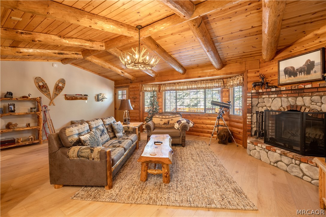 1306 Balsam Drive Property Photo 10