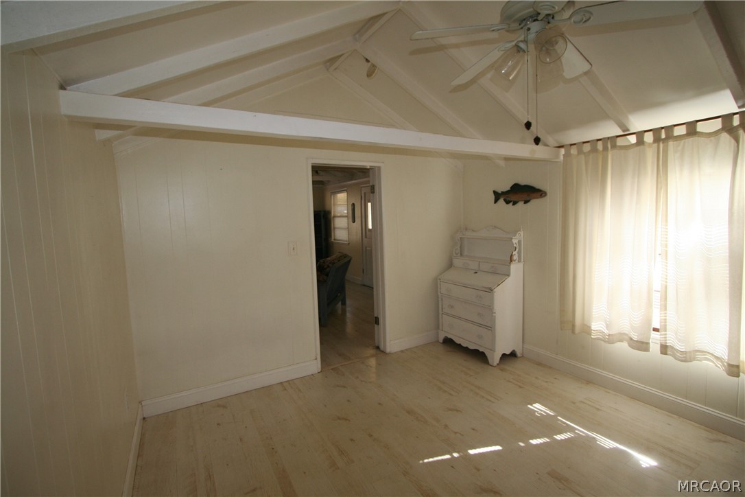 1004 Canyon Road 3 Property Photo 7