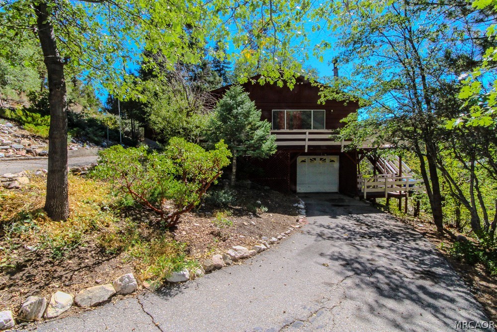 1292 Bruin Trail Property Photo 1