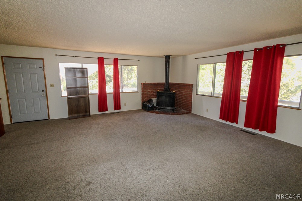 1292 Bruin Trail Property Photo 9